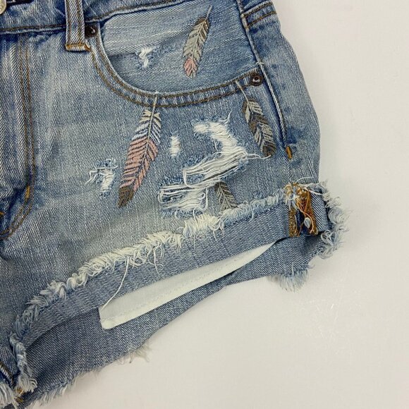 American Eagle Hi Rise Distressed Jean Shorts Hi Rise Festival Embroidered - Picture 3 of 8